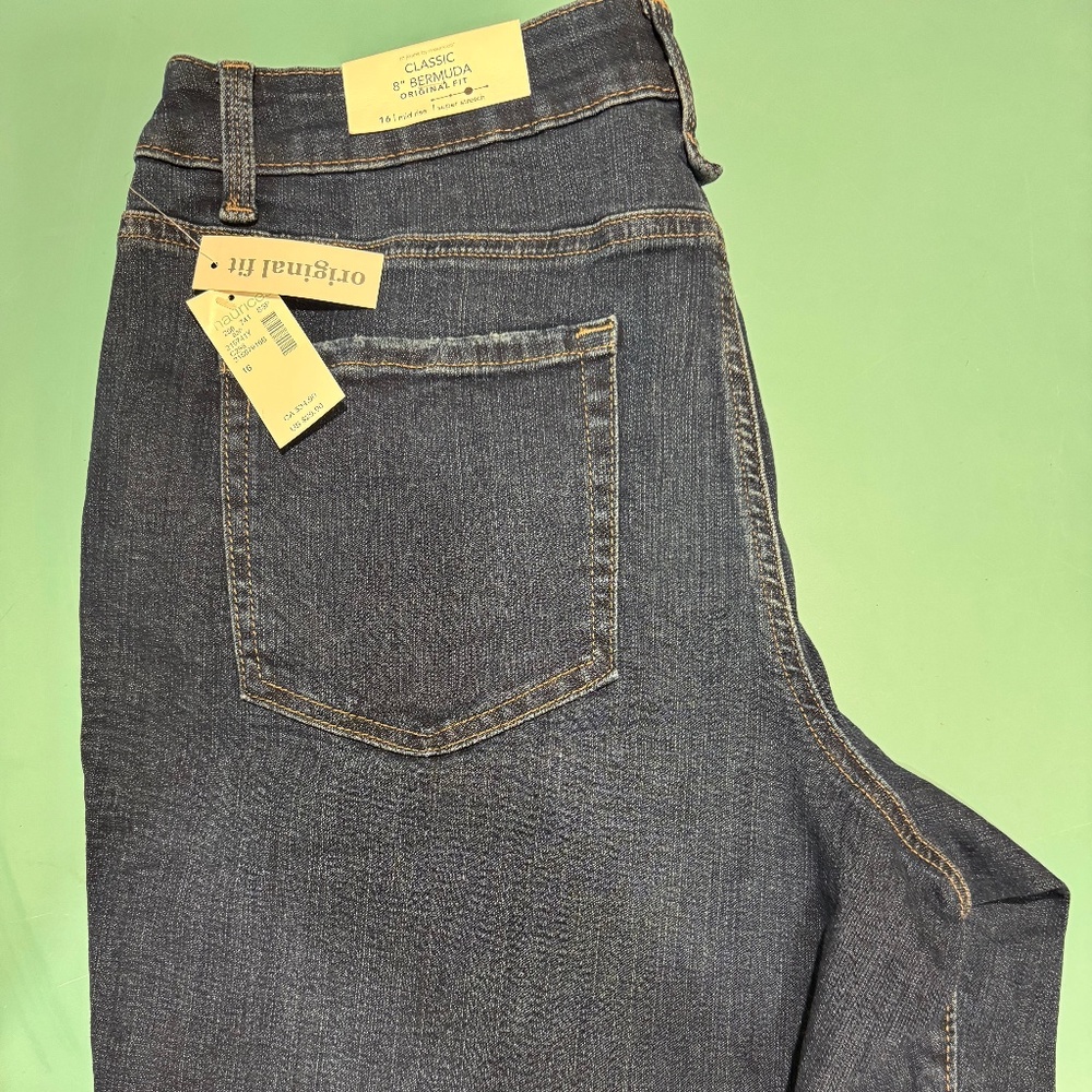Classic Bermuda Original Fit Jean Shorts, Maurice Brand